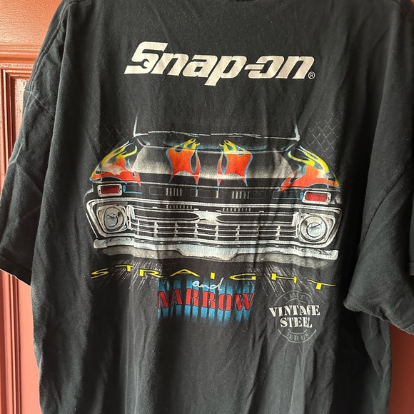 Snap-on vintage graphic tshirt - Picture 2 of 4